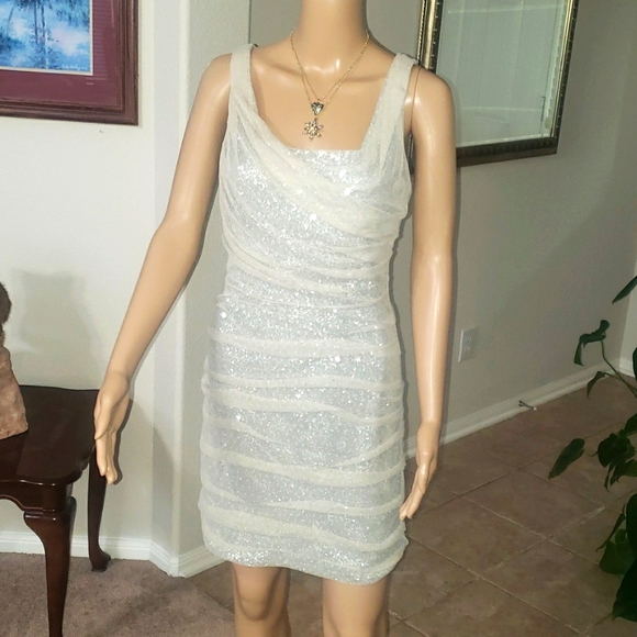 Hot hot pink sequins bodycon mini dress with one shoulder long sleeve, side slit and zip up back party dress C804